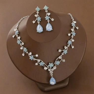 Bộ trang sức cô dâu thả nước - Kim cương giả sáng bóng, bông tai và vòng cổ choker vàng 9