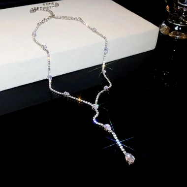Bộ trang sức kim cương giọt nước zircon vòng cổ và tua rua thời trang nữ giảm 18%