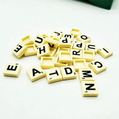Bộ Trò Chơi Scrabble Gấp Gọn 20x20cm - Board Game Du Lịch Tiện Lợi, Giá 140.400₫ 4