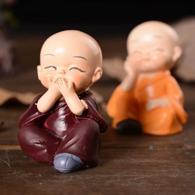 Bộ Tượng Chú Tiểu Tứ Không Cổ Đeo Vòng Hạt Phật Phong Thủy 4 Tư Thế Trí Xe Hơi 52.000đ 4