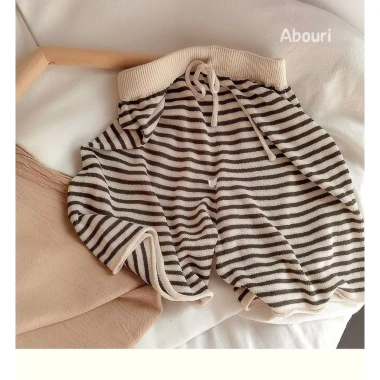 Bộ vest lụa mỏng cho bé trai, bé gái, áo + quần short sọc 5 điểm, sành điệu mùa hè