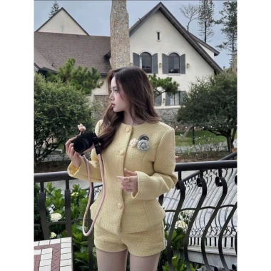 Bộ Vest Ngắn Vincent Dáng Tiểu Thư Hiện Đại: Set Tweed Dáng Ôm Thanh Lịch, 420.000₫ 8