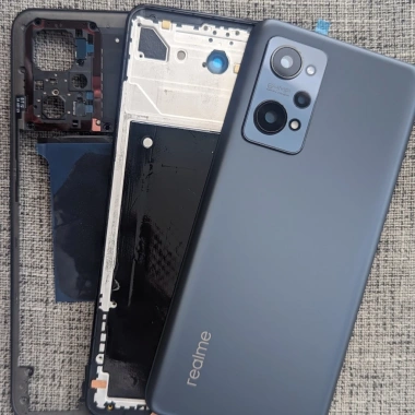 Bộ vỏ sườn nắp lưng zin cho Realme Q5 Pro và Realme GT Neo 3T - Giá ưu đãi 210.000₫ 3 Bộ vỏ sườn nắp lưng zin cho Realme Q5 Pro và Realme GT Neo 3T - Giá ưu đãi 210.000₫ 3