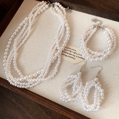 Bộ vòng tay và dây chuyền ngọc trai nhiều lớp phong cách Pháp Retro thanh lịch cho nữ, giá ưu đãi 113.740₫