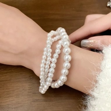 Bộ vòng tay và dây chuyền ngọc trai nhiều lớp phong cách Pháp Retro thanh lịch cho nữ, giá ưu đãi 113.740₫ 7 Bộ vòng tay và dây chuyền ngọc trai nhiều lớp phong cách Pháp Retro thanh lịch cho nữ, giá ưu đãi 113.740₫ 7