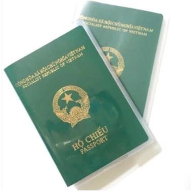 Bọc Hộ Chiếu Nhựa Mềm Trong Suốt 19x13.5cm - Thay Thế Dễ Dàng, Giá 15.000 VNĐ