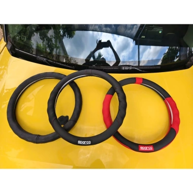 Bọc vô lăng đa năng cho Honda Civic, Brio, Toyota Wigo, Suzuki Swift - Size 35-36cm, Giá giảm 130.000đ 4 Bọc vô lăng đa năng cho Honda Civic, Brio, Toyota Wigo, Suzuki Swift - Size 35-36cm, Giá giảm 130.000đ 4