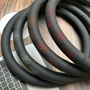 Bọc vô lăng ô tô 3D da nappa 38cm - Lỗ thoát khí, chống trơn trượt, xe cao cấp 8 Bọc vô lăng ô tô 3D da nappa 38cm - Lỗ thoát khí, chống trơn trượt, xe cao cấp 8