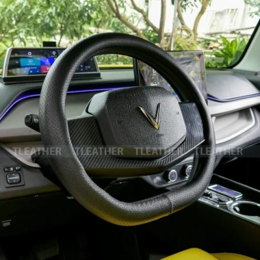 Bọc vô lăng Vinfast VF3-VF5 VF6 VFE34 VF7 VF8 VF9 Da thật cao cấp, đục lỗ thoáng khí, mềm mại, chống trơn - Giá chỉ 450k