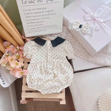 Bodysuit Bé Gái PigBeBe Set Chấm Bi Đính Nơ, Băng Đô Đũi Mát 0‑12 - 149.000₫ 3 Bodysuit Bé Gái PigBeBe Set Chấm Bi Đính Nơ, Băng Đô Đũi Mát 0‑12 - 149.000₫ 3