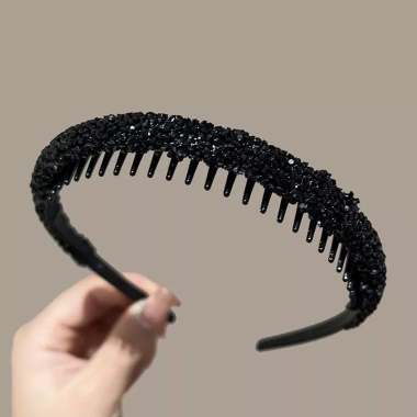 Bờm Tóc Đá Băng Đô Ánh Có Răng Xước Cố Định Dự Tiệc Hàn Quốc 22.800 VND 7 Bờm Tóc Đá Băng Đô Ánh Có Răng Xước Cố Định Dự Tiệc Hàn Quốc 22.800 VND 7