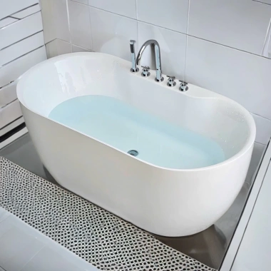 Bồn tắm oval viền sóng 1.7m 1.6m 1.5m có bộ vòi không massage giảm giá 8,8 triệu 3 Bồn tắm oval viền sóng 1.7m 1.6m 1.5m có bộ vòi không massage giảm giá 8,8 triệu 3