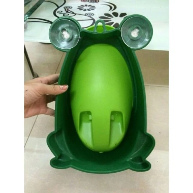 Bồn tiểu đứng cho bé trai hình ếch dễ thương - Dán tường, Giá ưu đãi 55.900 VND