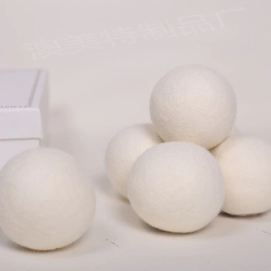 Bóng len sấy quần áo 8cm cao cấp mềm mại hút ẩm giảm mùi hôi giảm tĩnh điện - 38.000 VND