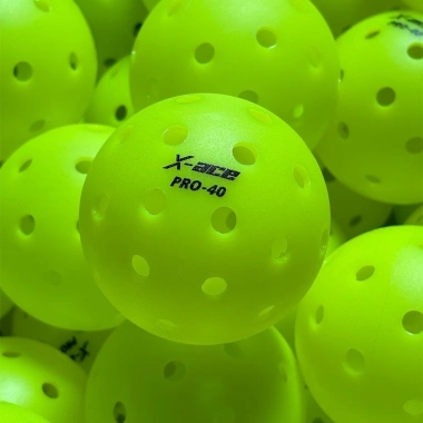 Bóng Pickleball ACE PRO 40 Lỗ PE Chuẩn Thi Đấu - Giá Ưu Đãi 29.000đ - I CHANLONG