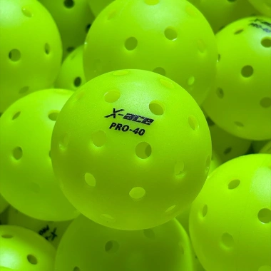 Bóng Pickleball ACE PRO 40 Lỗ PE Chuẩn Thi Đấu - Giá Ưu Đãi 29.000đ - I CHANLONG