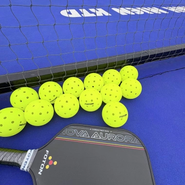 Bóng Pickleball FOTON Pro 48 lỗ - Bay ổn định, tốc độ cao, giá chỉ 25.000₫ 8 Bóng Pickleball FOTON Pro 48 lỗ - Bay ổn định, tốc độ cao, giá chỉ 25.000₫ 8