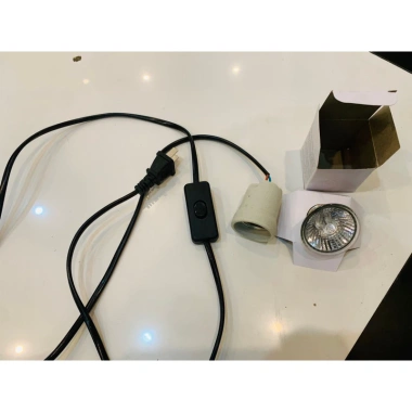 Bóng sưởi đa năng cho gà, rắn, bò sát, hamster - 39.000đ, giữ ấm nhanh, an toàn, tiết kiệm điện