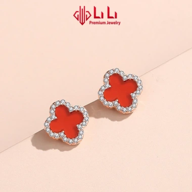 Bông tai bạc nữ S925 Jimena đính đá mã não cao cấp hình cỏ 4 lá - Giá 1.349.000 VND 6 Bông tai bạc nữ S925 Jimena đính đá mã não cao cấp hình cỏ 4 lá - Giá 1.349.000 VND 6