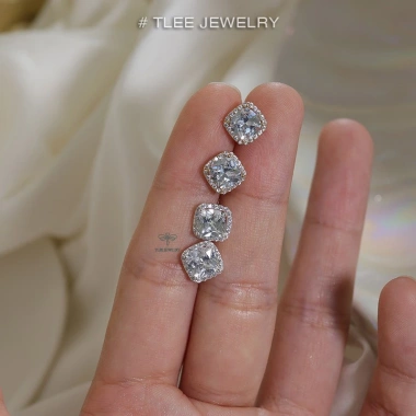Bông tai bạc nữ TLEE đá vuông lớn sang trọng - Giá ưu đãi 416,000 VND TLEE JEWELRY B224