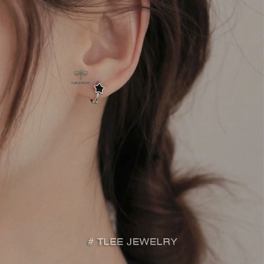 Bông tai bạc TLEE tròn chốt bấm hình khối sơn đen cá tính JEWELRY, giá 260.000₫