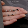 Bông tai bạc TLEE tròn chốt bấm hình khối sơn đen cá tính JEWELRY, giá 260.000₫ 7