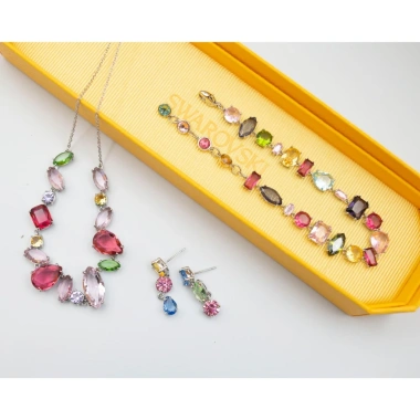Bông tai đa dáng dài Swarovski sang trọng, tinh tế - Hot mẫu fullbox, giảm còn 750.000đ