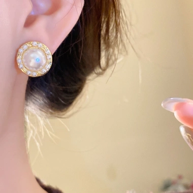 Bông tai đuôi cá nơ ngọc trai retro thời trang, thanh lịch - Giá chỉ 50.760₫