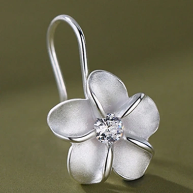 Bông Tai Hoa Lấp Lánh Độ Sáng Cao - Trang sức prom thanh lịch, dangles móc hoa tai nữ 62.396 VND