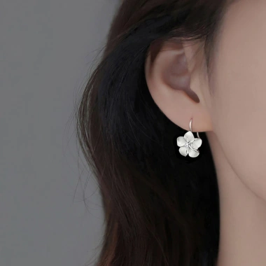 Bông Tai Hoa Lấp Lánh Độ Sáng Cao - Trang sức prom thanh lịch, dangles móc hoa tai nữ 62.396 VND 6 Bông Tai Hoa Lấp Lánh Độ Sáng Cao - Trang sức prom thanh lịch, dangles móc hoa tai nữ 62.396 VND 6
