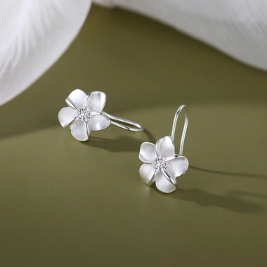 Bông Tai Hoa Lấp Lánh Độ Sáng Cao - Trang sức prom thanh lịch, dangles móc hoa tai nữ 62.396 VND