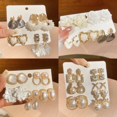 Bông tai hoa ngọc trai kim cương giả, phụ kiện thời trang nữ, giá ưu đãi 90.860 VND