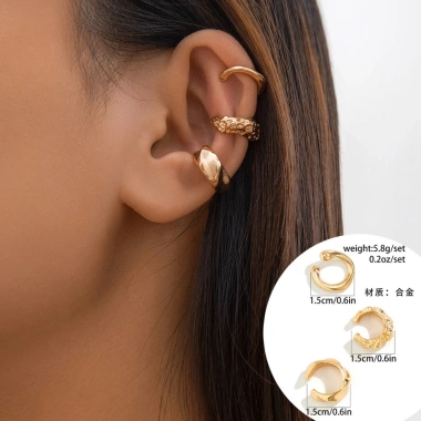 Bông tai kẹp vòng hai lớp cá tính BT4 thiết kế độc đáo, giá chỉ 25.200₫ 10 Bông tai kẹp vòng hai lớp cá tính BT4 thiết kế độc đáo, giá chỉ 25.200₫ 10