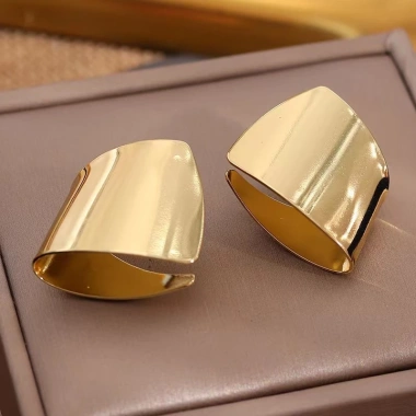 Bông Tai Kim Loại Hạt Bản To Phong Cách Hàn Quốc - Dễ Phối Đồ, Giá 33.750 VND