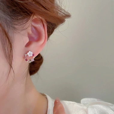 Bông tai nữ cá tính đơn giản, tươi ngọt, thanh lịch – Giá ưu đãi 29,140₫