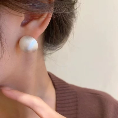 Bông tai nữ kim loại cao cấp tròn phong cách cá tính Âu Mỹ - Đi chơi tiệc, giảm còn 25.200đ