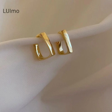 Bông Tai Nữ Luimo SBS Thép Không Gỉ Vuông Tính Khí - Quà Sinh Nhật 22k Giá Sốc 3