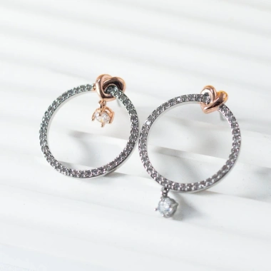 Bông tai nữ Moonsun Thiên Nga sang trọng, hộp túi cao cấp - Giá ưu đãi 770.000₫