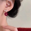Bông Tai Nữ Retro Cao Cấp Thu Đông Đỏ Nhung Ngọc Trai – Không Xỏ Tai, Giá 64.735đ 5