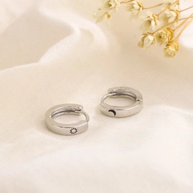 Bông tai vòng bạc LYRIA 925 - Thiết kế tối giản mặt trời và mặt trăng, bông tai mịn cho nữ, quà Tết Ngọ 2.026 giá 79.999đ 5