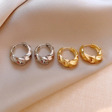 Bông tai vòng xoắn thu đông kim loại tối giản, trang sức nữ thanh lịch, giá 39.480₫