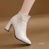 Boots nữ cao gót 8cm cổ ngắn, đế vuông mũi tròn - Thời trang công sở và dự tiệc 4