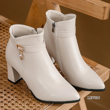 Boots nữ cao gót 8cm cổ ngắn, đế vuông mũi tròn - Thời trang công sở và dự tiệc