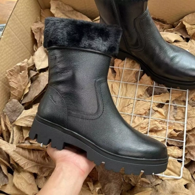 Boots Tamaris Comfort Da Nappa Đi Tuyết Cổ Lông Giữ Ấm Khóa Zip - Giá 945.000đ