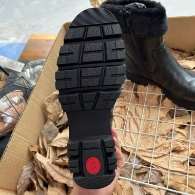 Boots Tamaris Comfort Da Nappa Đi Tuyết Cổ Lông Giữ Ấm Khóa Zip - Giá 945.000đ