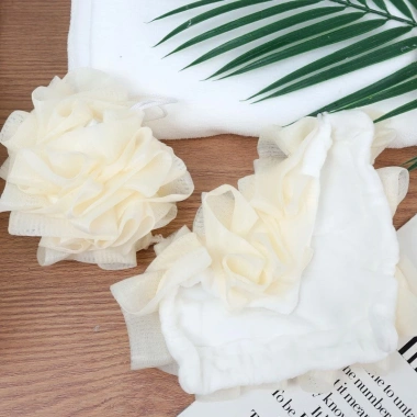 Bọt biển tắm ren hoa mềm mại, thân thiện da – Túi 2 trong 1 cho gel tắm & tẩy tế bào chết