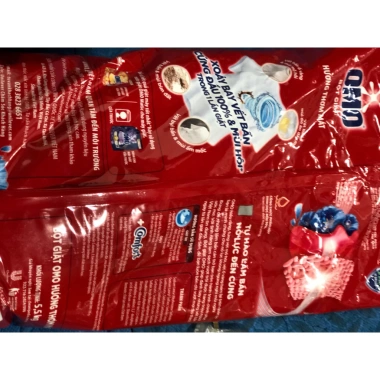 Bột giặt tay Omo 5,5kg & 5,1kg hương Comfort - Giá 242.000đ, sạch nhẹ, tiết kiệm