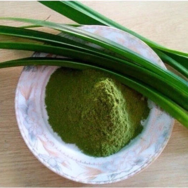 Bột lá nếp thơm 100gr – Tạo màu thực phẩm, làm bánh, nấu xôi, mứt dừa, giá ưu đãi 30.000đ