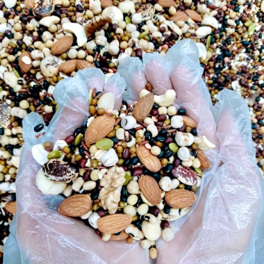 Bột pha Ngũ cốc 16 loại hạt hỗ trợ giảm cân 500g - Thơm ngon, sánh mịn, giá ưu đãi 150k