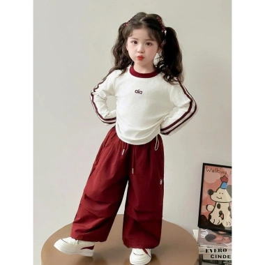 BST TẾT 2.026 Set Đồ Đông Bé Gái 3 Món Quần Áo Đông Áo Tay Dài Quần Ống Rộng 10-32kg 192.808 VND